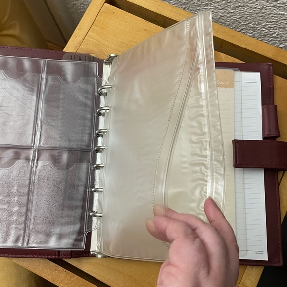 Flavia | Burgundy Oranginzer - Picture 6 of 9